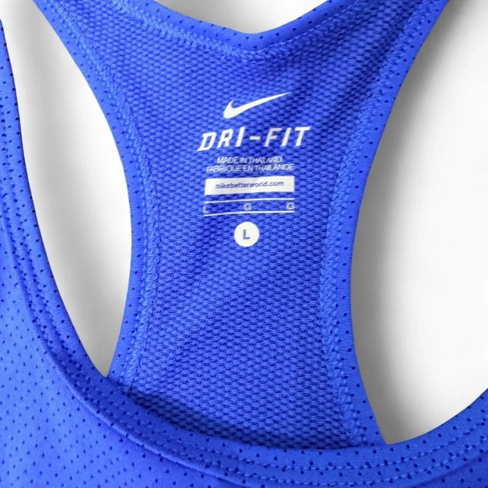 Nike nwot women